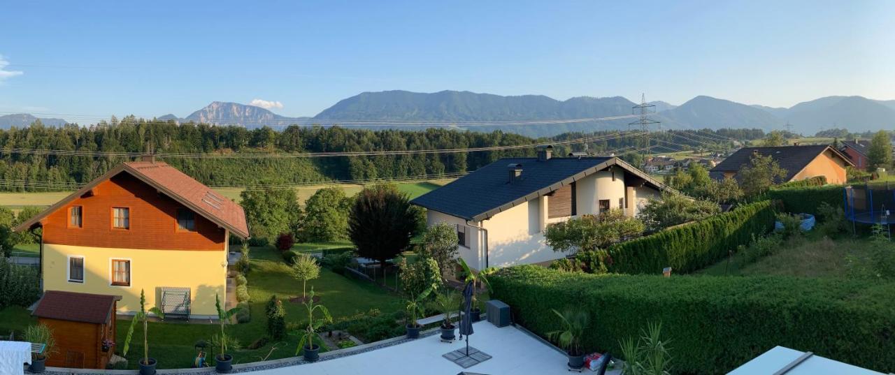 Ferienwohnung Dani Kottmannsdorf Buitenkant foto